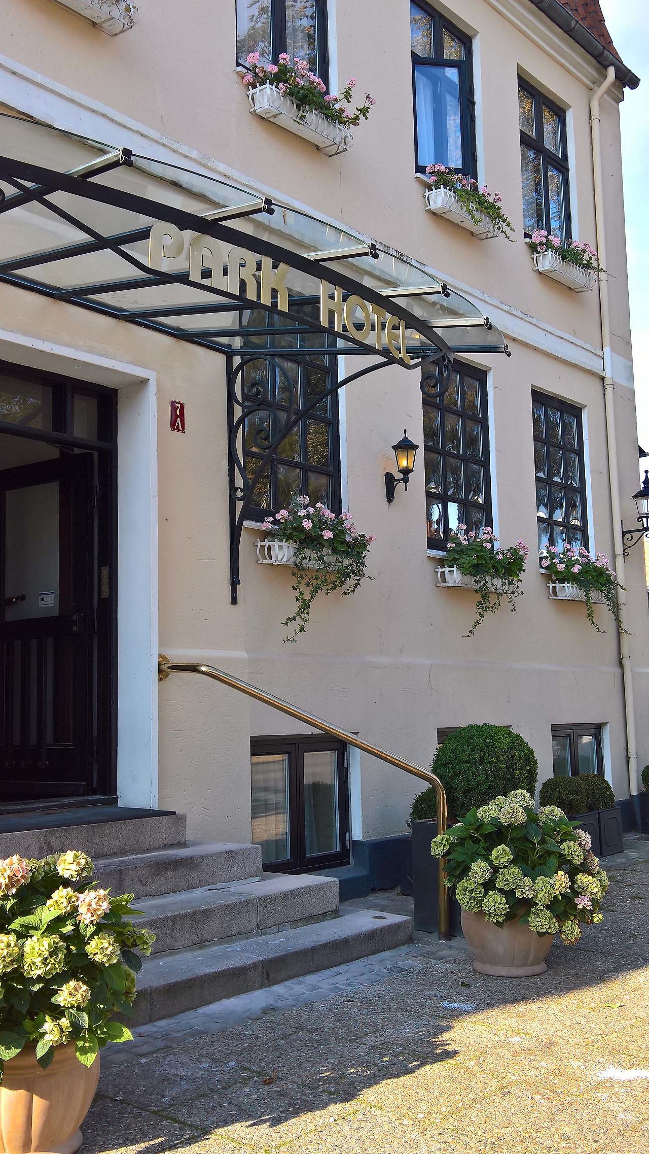 Park Hotel & Vinbar Frederikshavn Ngoại thất bức ảnh