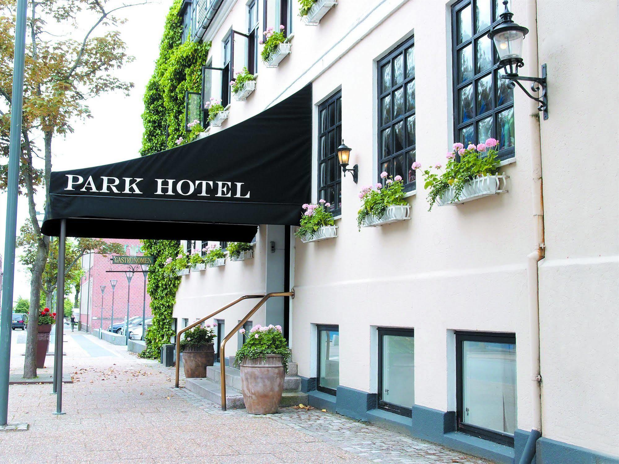 Park Hotel & Vinbar Frederikshavn Ngoại thất bức ảnh